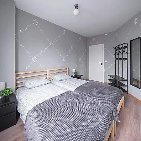 Lollo Graiciuno - Lollo Hostel Wilno