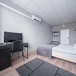 Lollo Graiciuno - Lollo Vandrarhem Vilnius