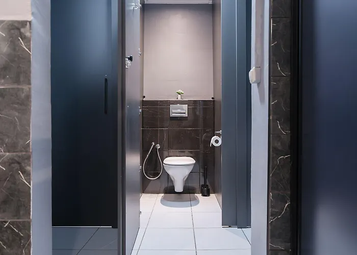 Lollo Graiciuno - Lollo Auberge de jeunesse