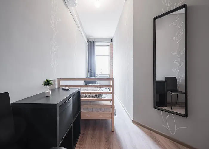 Lollo Graiciuno - Lollo Auberge de jeunesse