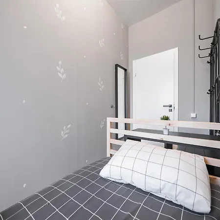 Lollo Motel Graiciuno - Lollo Luxury Hostel *